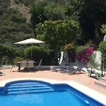 La Recalada Mit Privatpool By Interhome בית נופש אסטפונה